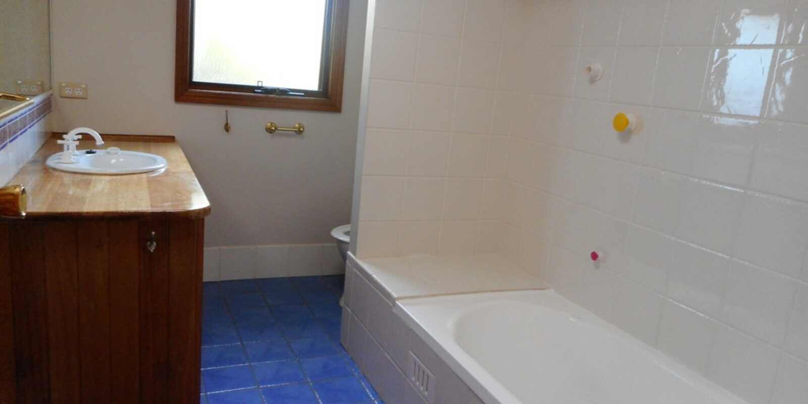 19 GORDON AVE Blackheath