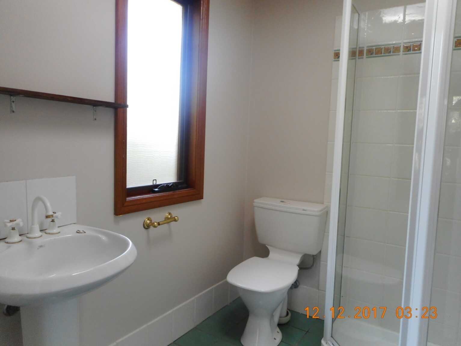 19 GORDON AVE Blackheath