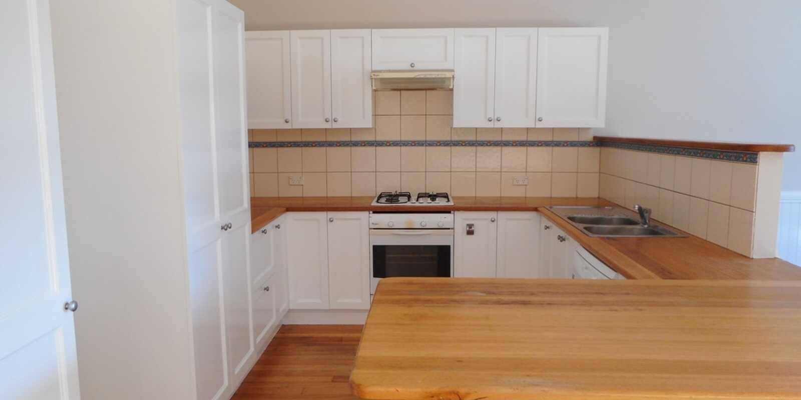 19 GORDON AVE Blackheath