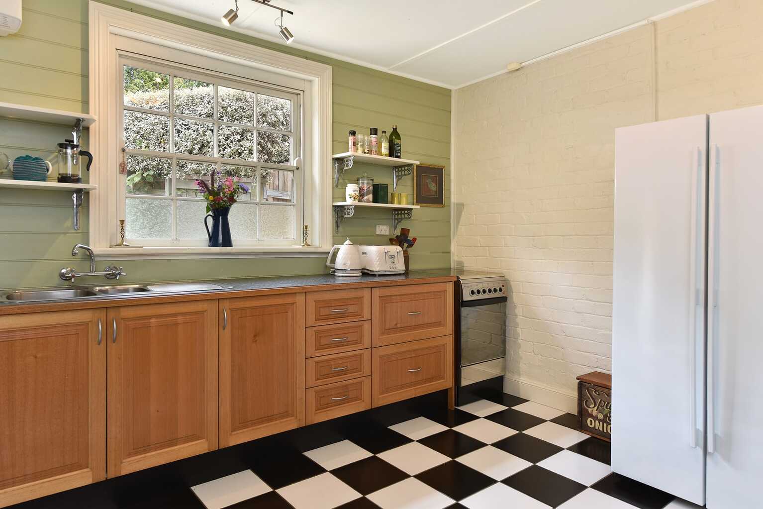 30-32 Montgomery Street Mount Victoria 30-32 Montgomery Street Mount Victoria