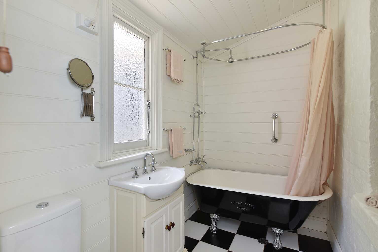 30-32 Montgomery Street Mount Victoria 30-32 Montgomery Street Mount Victoria