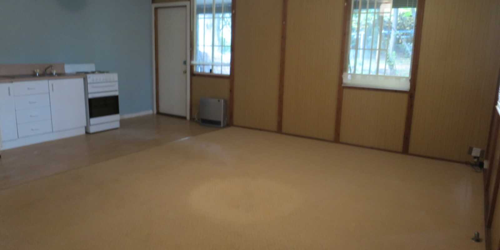 2/181 GOVETTS LEAP ROAD Blackheath