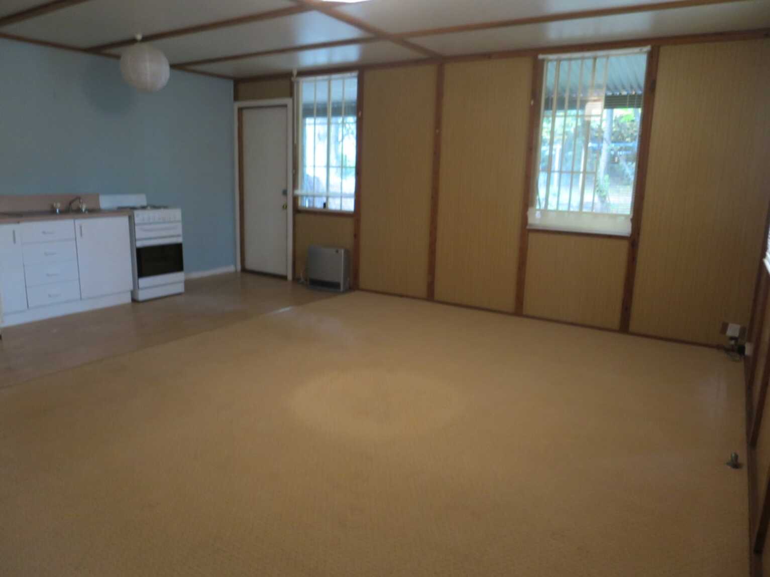 2/181 GOVETTS LEAP ROAD Blackheath