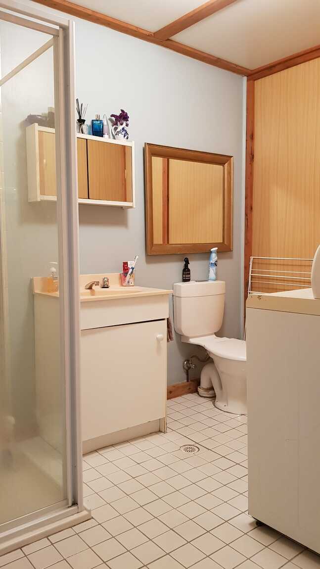 2/181 GOVETTS LEAP ROAD Blackheath