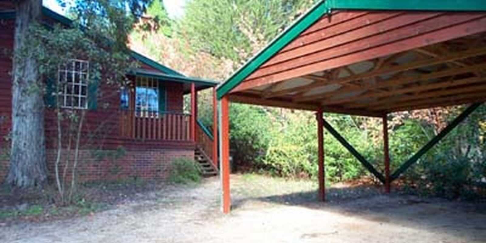 2/181 GOVETTS LEAP ROAD Blackheath