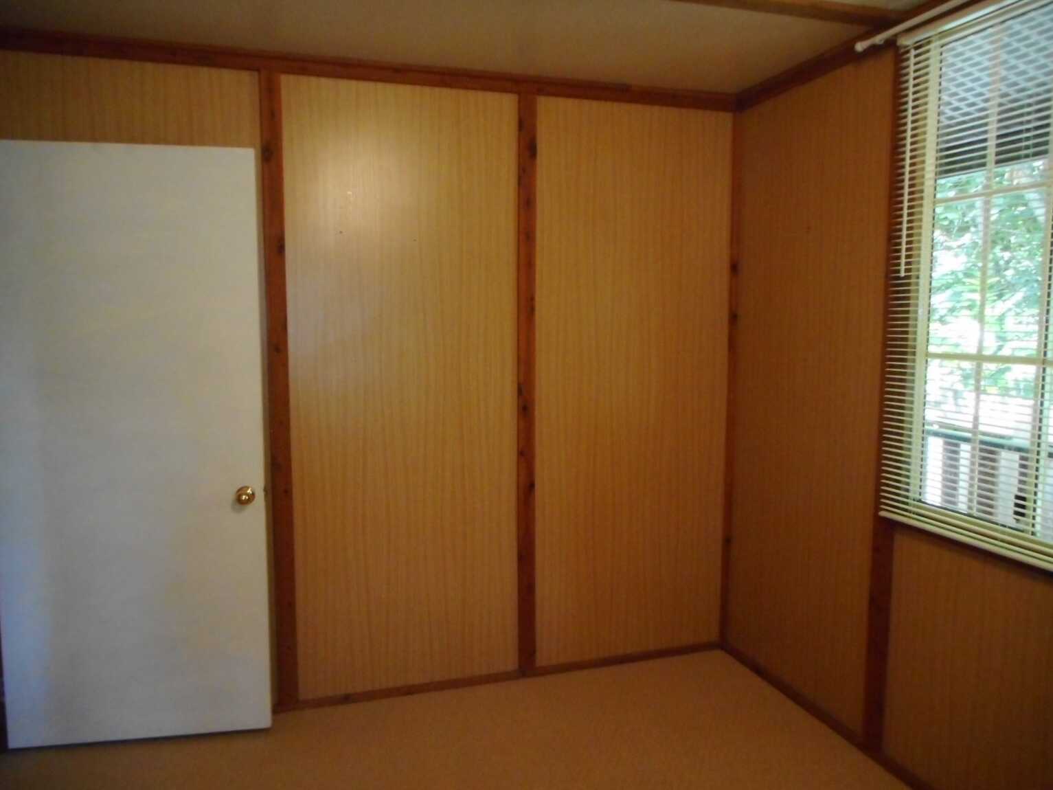 2/181 GOVETTS LEAP ROAD Blackheath