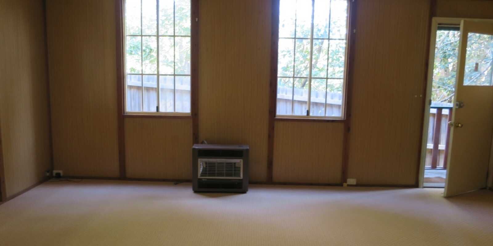 2/181 GOVETTS LEAP ROAD Blackheath