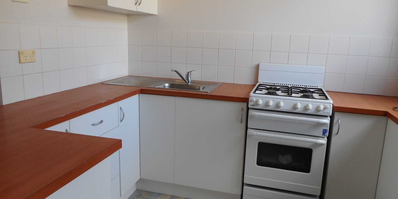 14C Brightlands Ave Blackheath