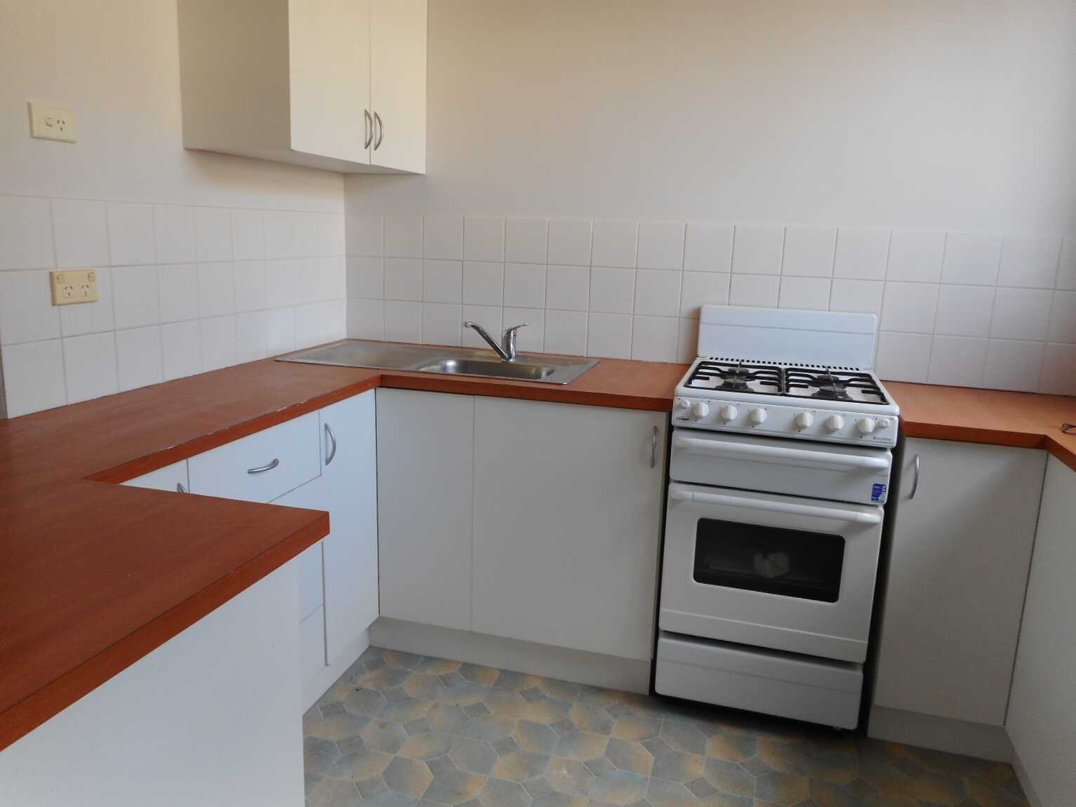 14C Brightlands Ave Blackheath