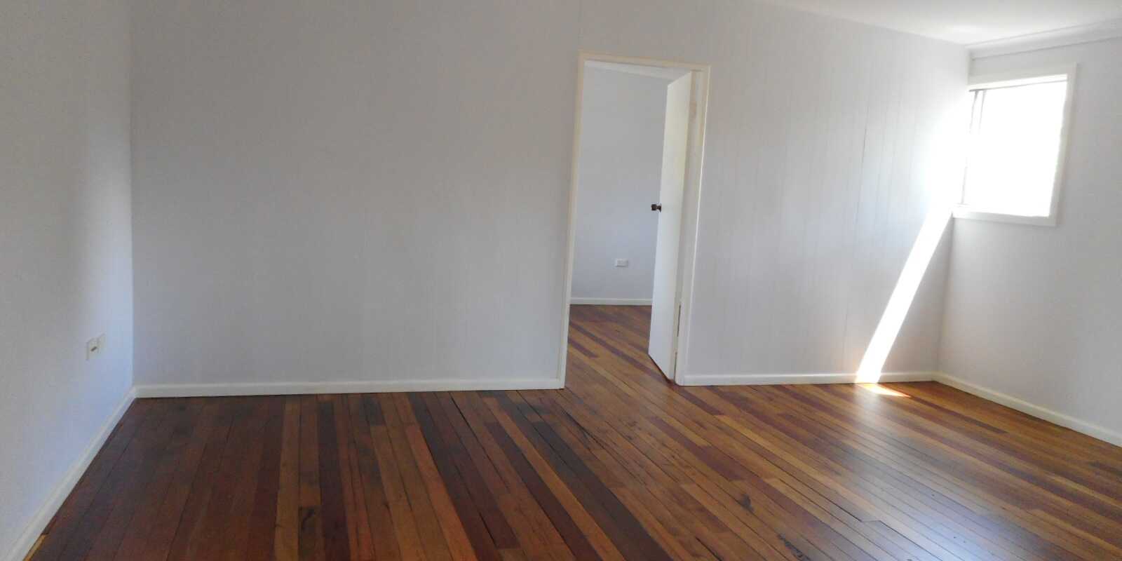 14C Brightlands Ave Blackheath