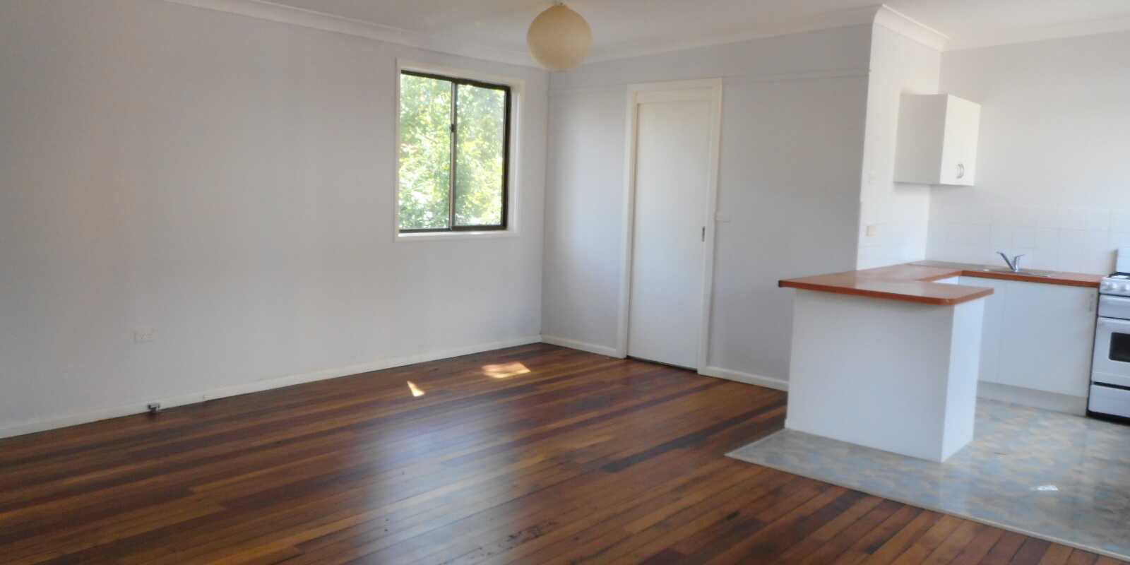 14C Brightlands Ave Blackheath