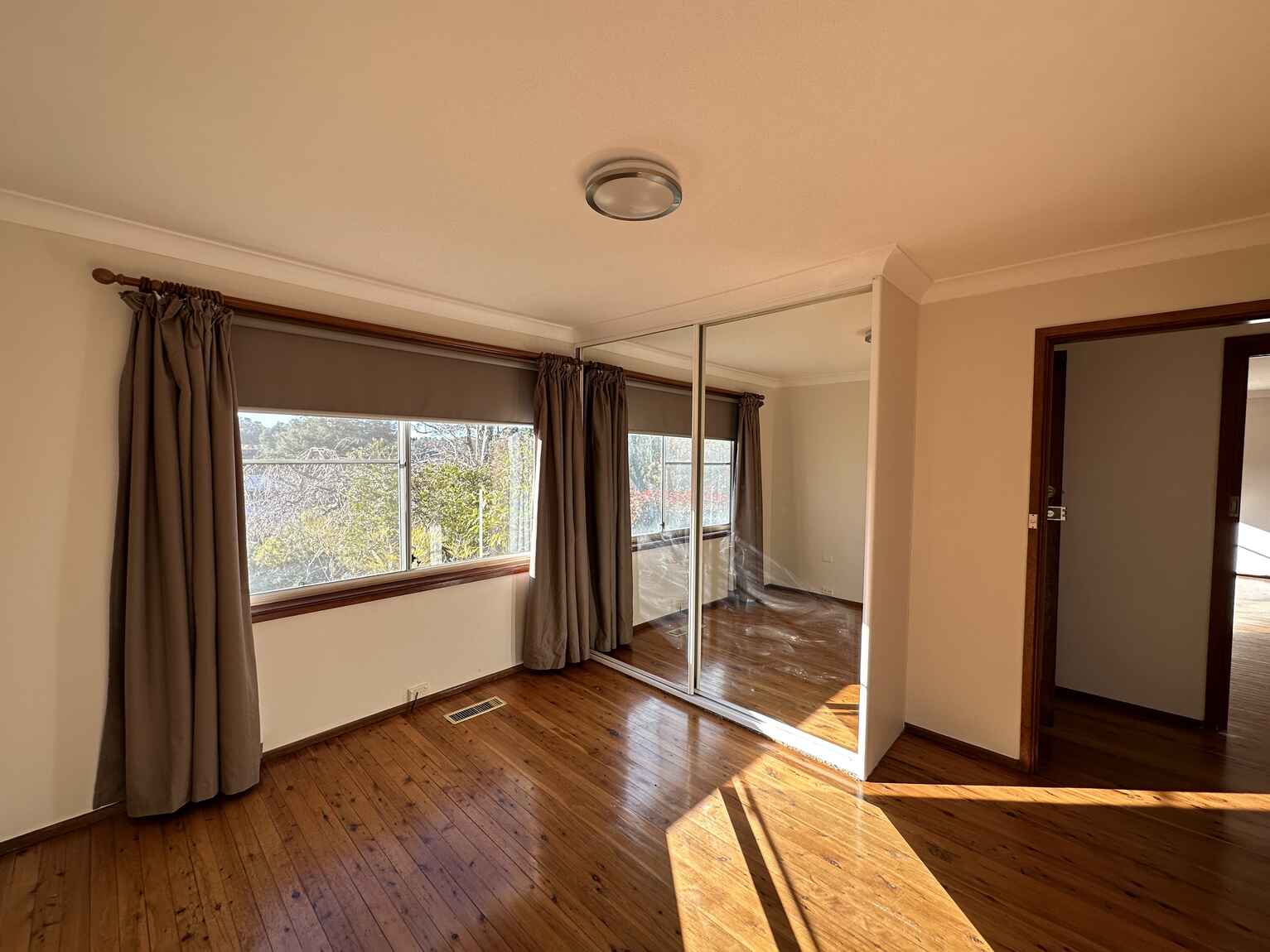 53 BRIGHTLANDS AVENUE Blackheath