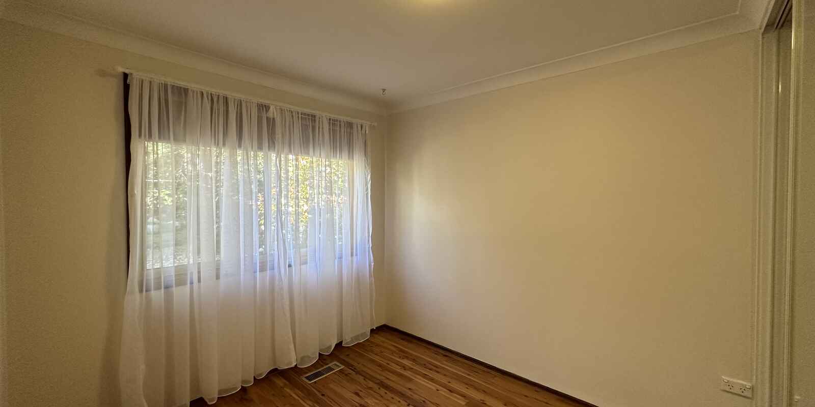 53 BRIGHTLANDS AVENUE Blackheath