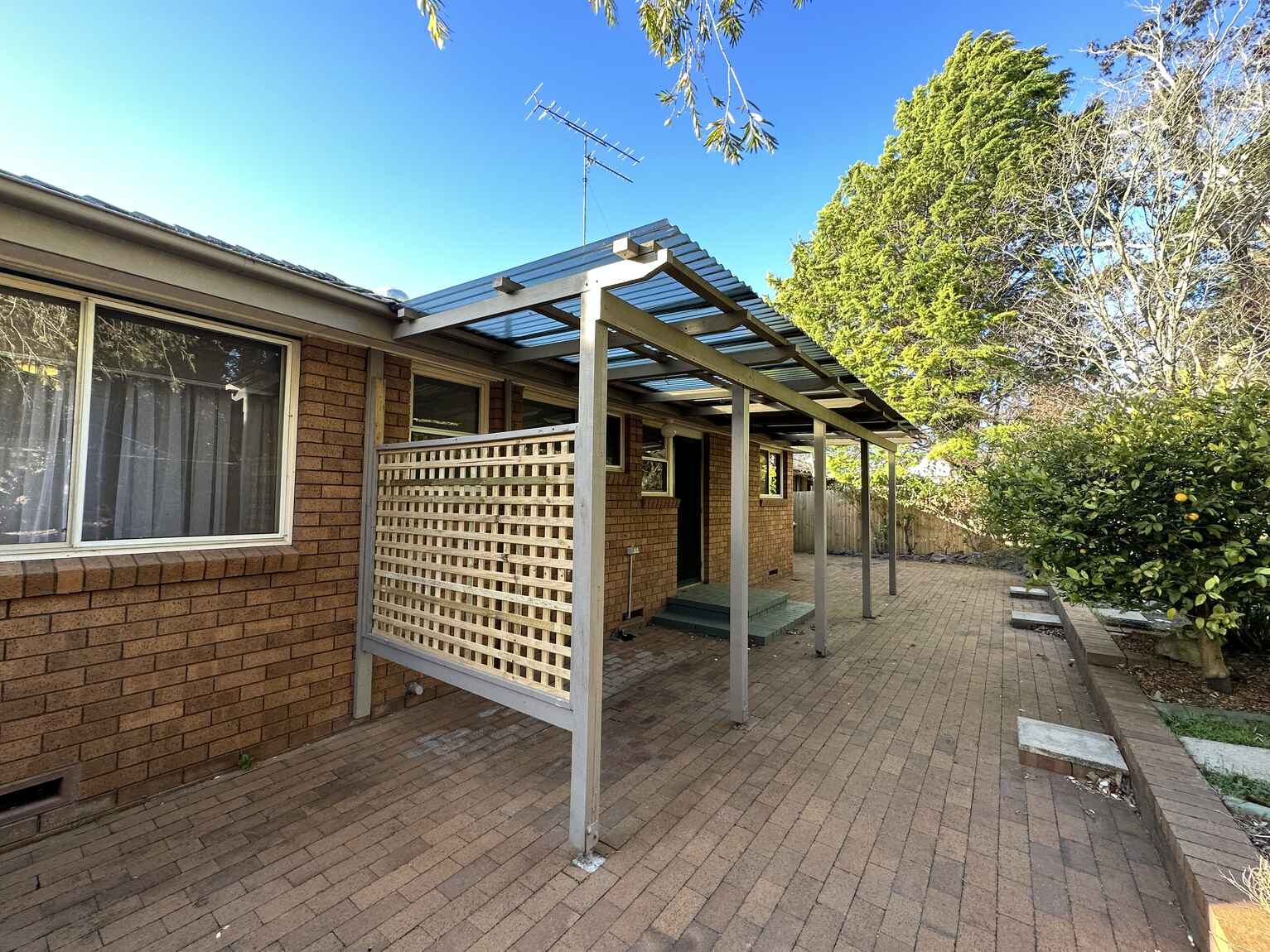 53 BRIGHTLANDS AVENUE Blackheath