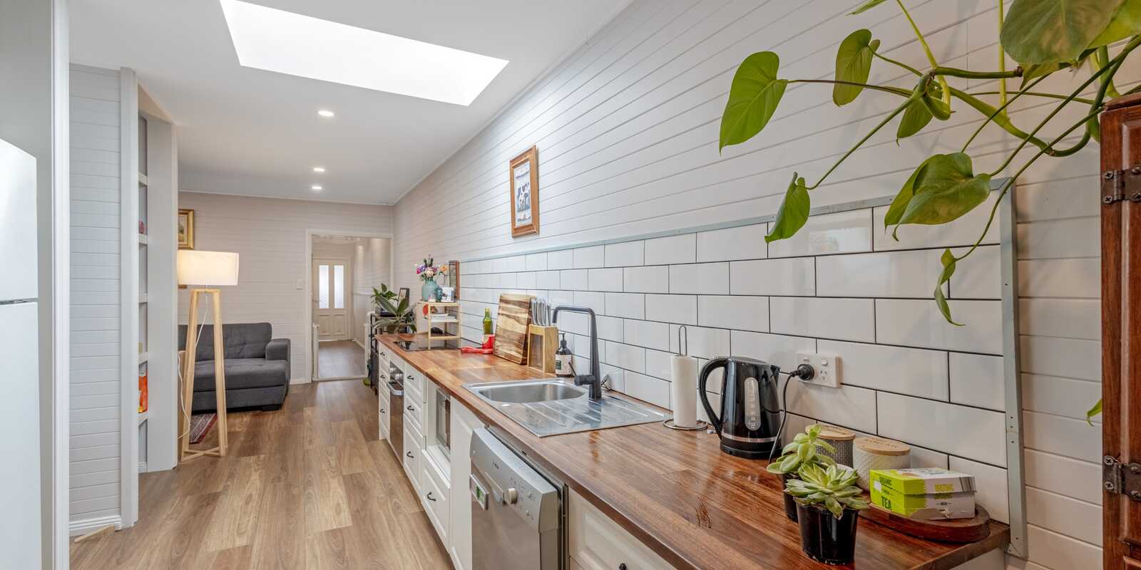 67 Govetts Leap Road Blackheath