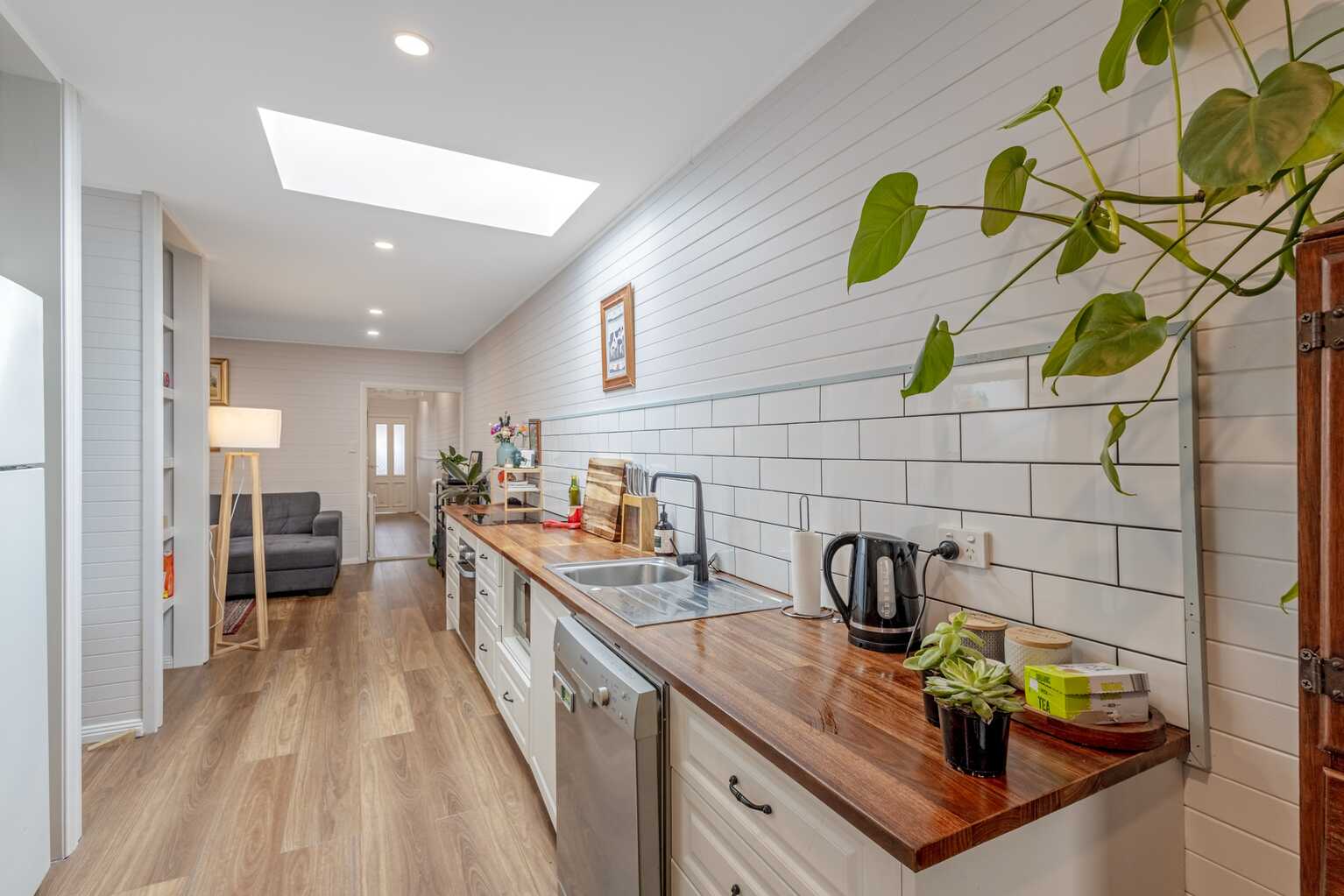 67 Govetts Leap Road Blackheath