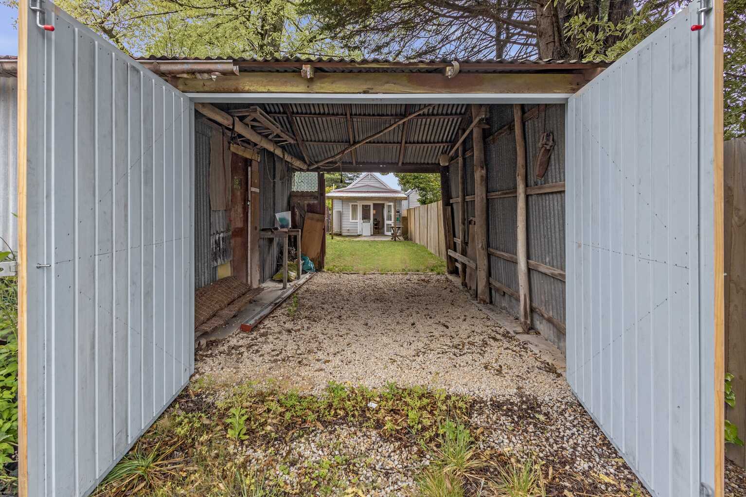 67 Govetts Leap Road Blackheath