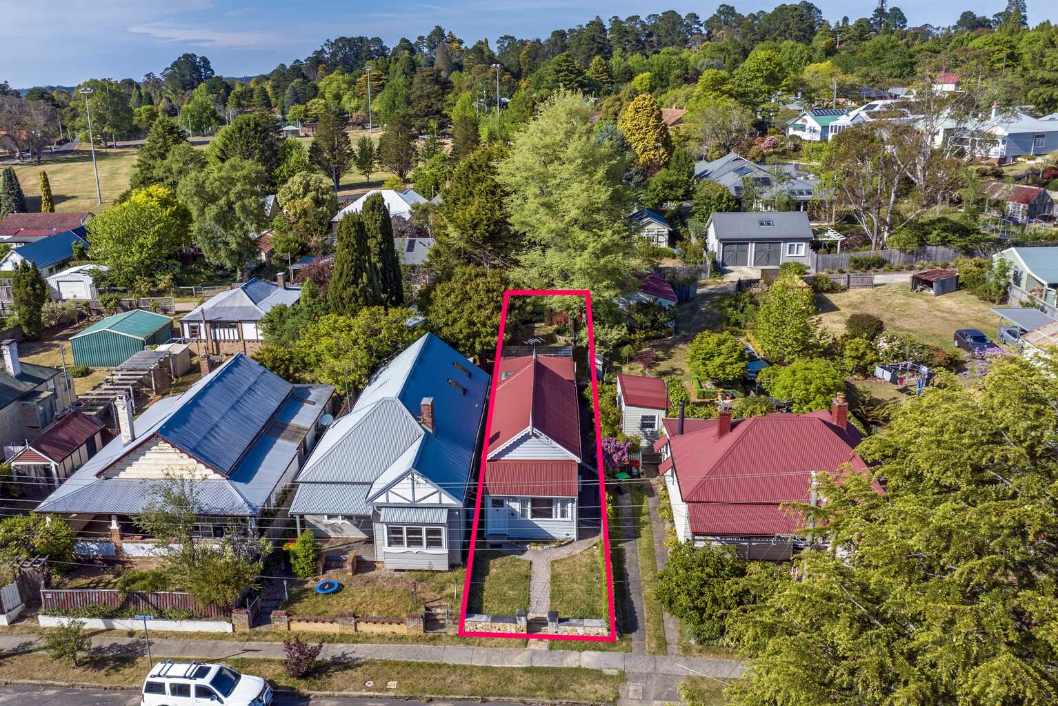 67 Govetts Leap Road Blackheath