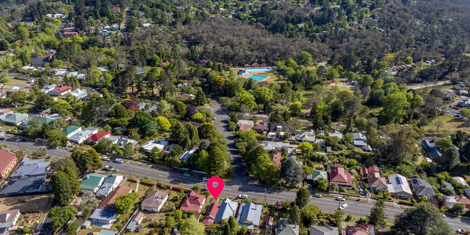67 Govetts Leap Road Blackheath