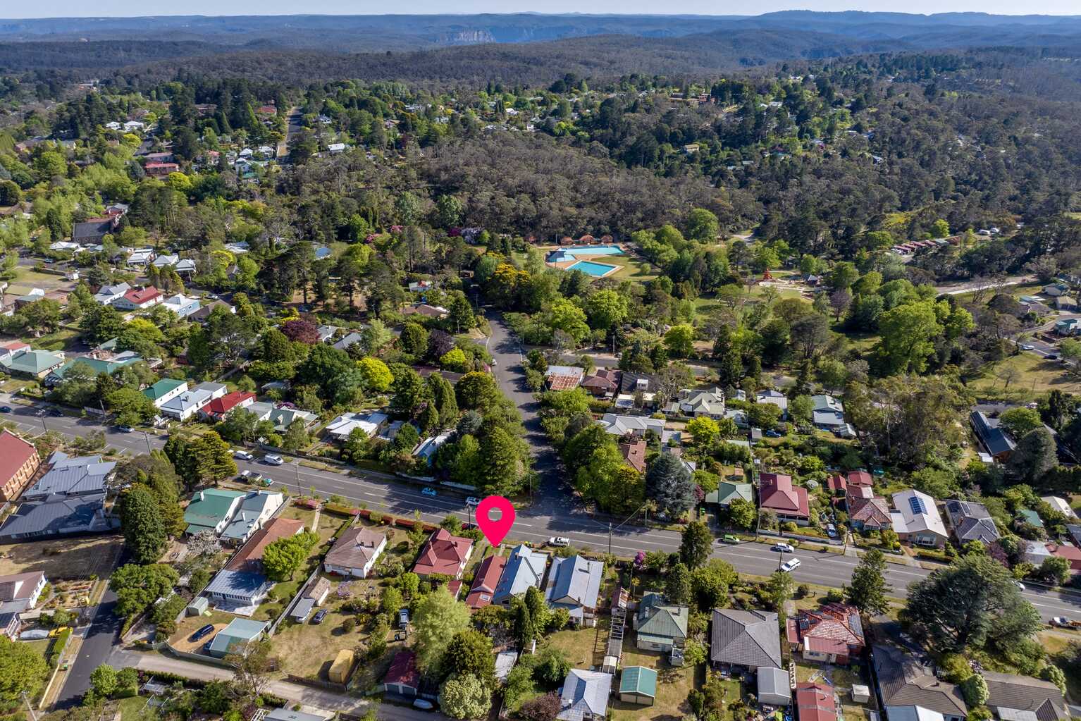 67 Govetts Leap Road Blackheath
