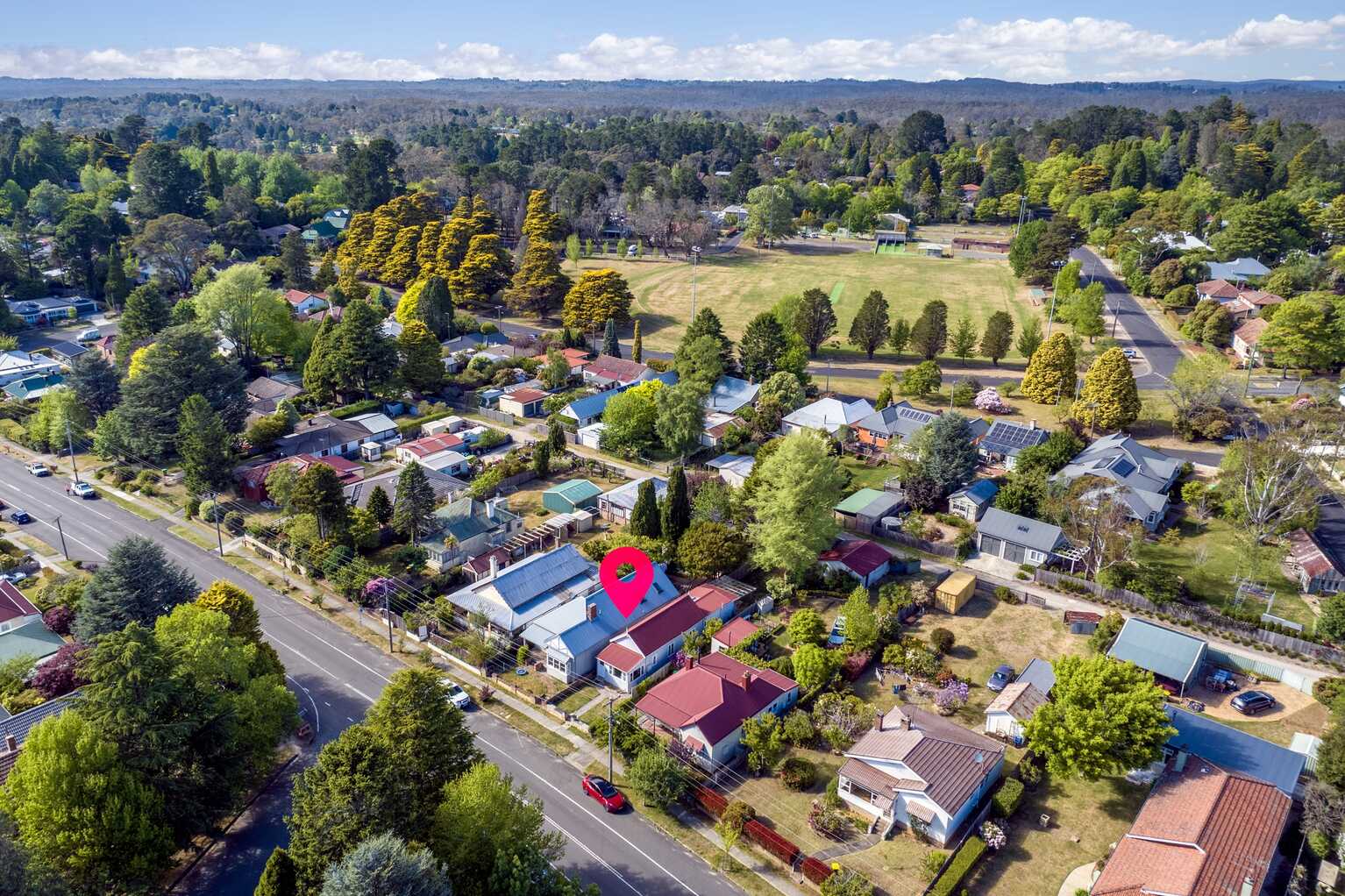 67 Govetts Leap Road Blackheath