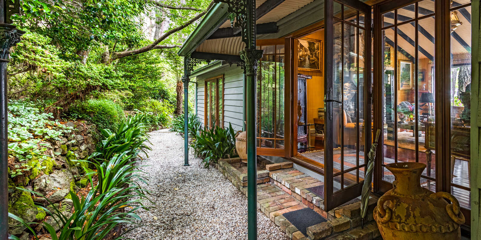 95-97 Mount Irvine Road Mount Wilson