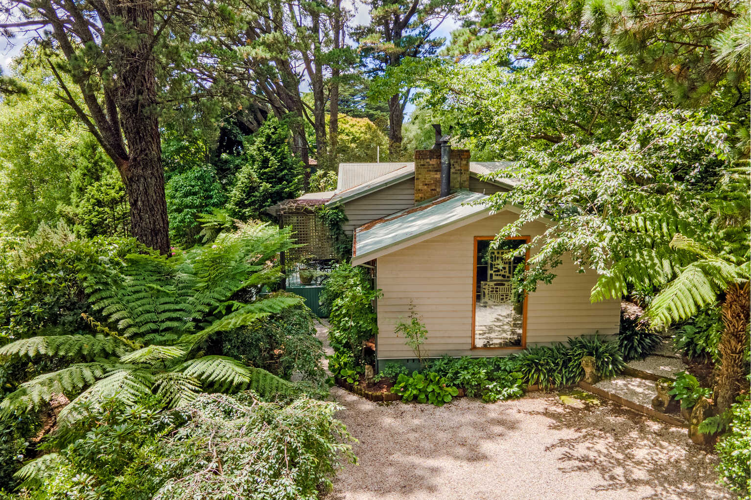 95-97 Mount Irvine Road Mount Wilson