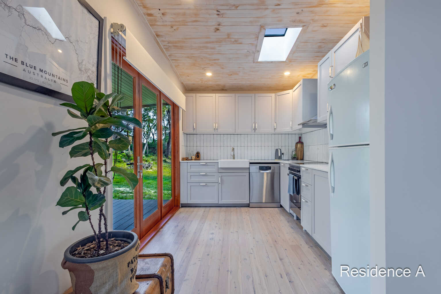 10 Cassilis Street Mount Victoria 10 Cassilis Street Mount Victoria