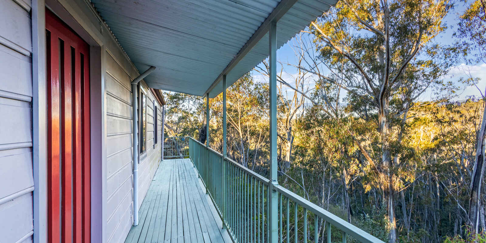 23 Chatsworth Road Mount Victoria 23 Chatsworth Road Mount Victoria