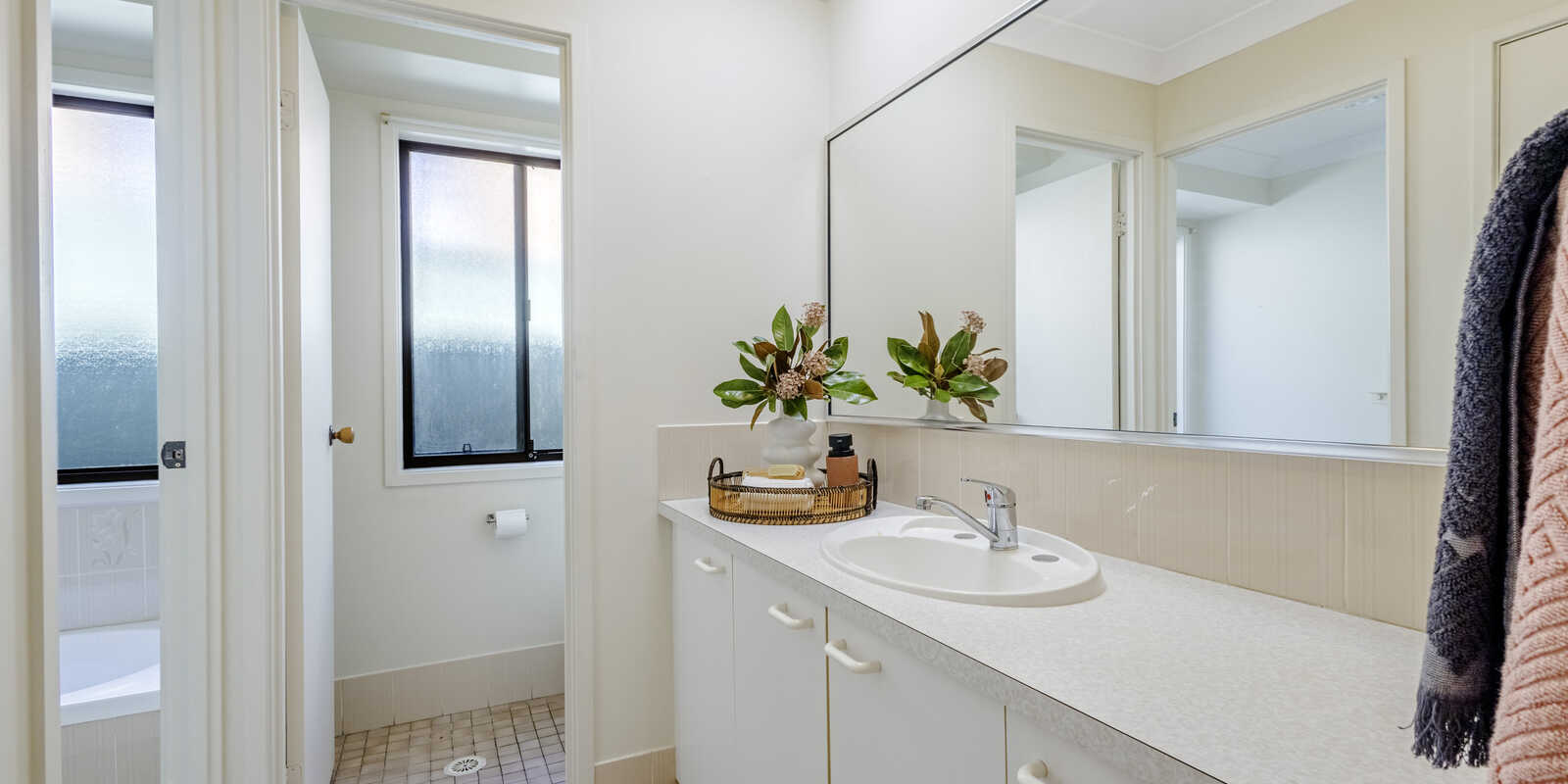 48 Hillier Ave Blackheath
