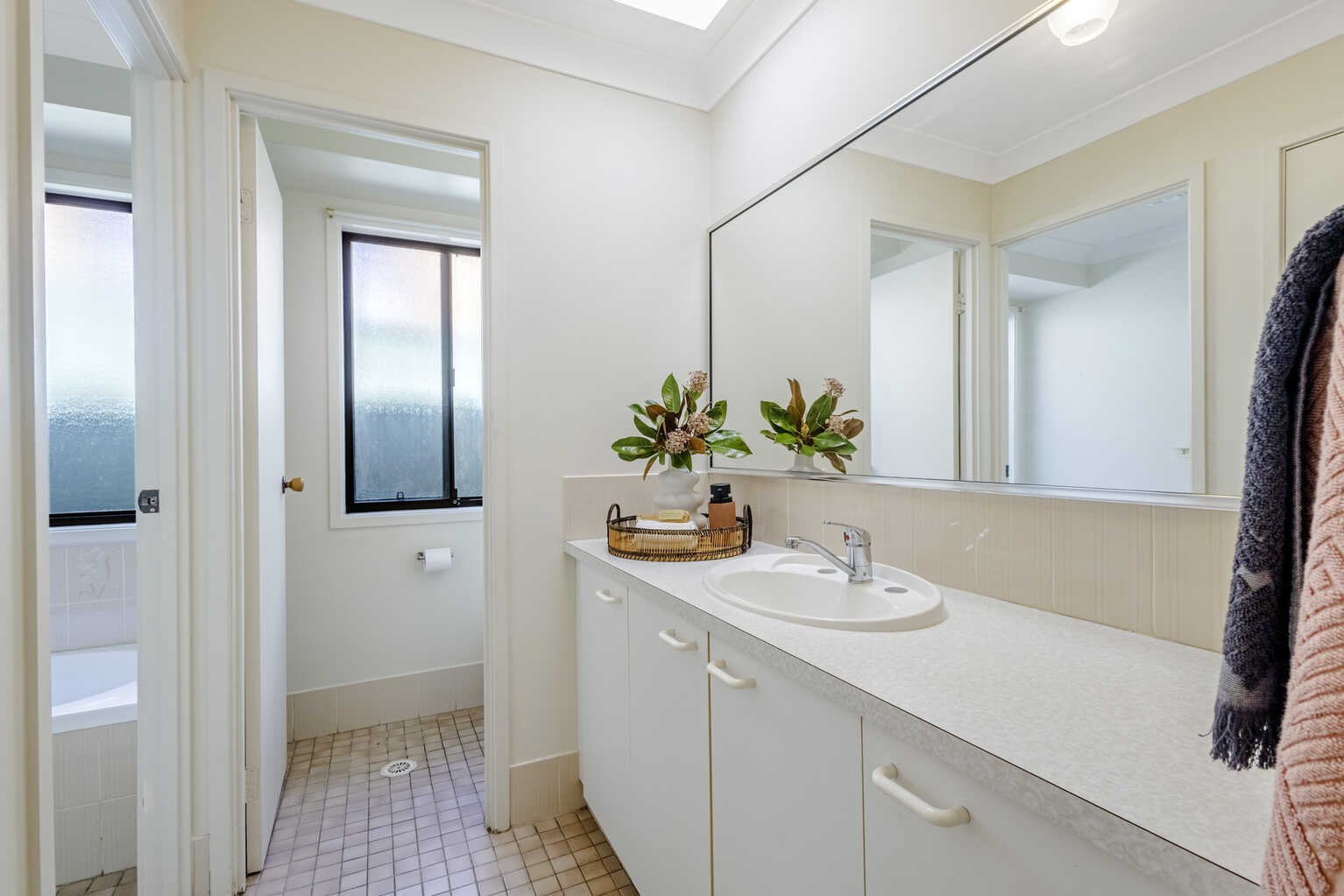 48 Hillier Ave Blackheath