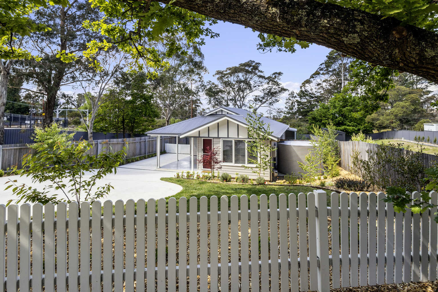 6 Harley Avenue Mount Victoria