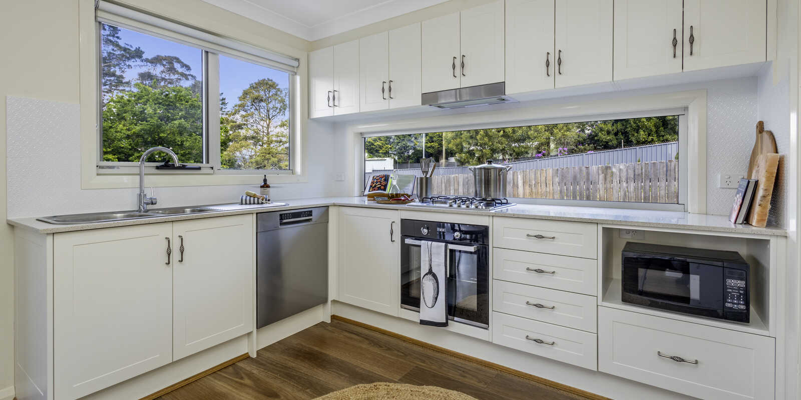 6 Harley Avenue Mount Victoria