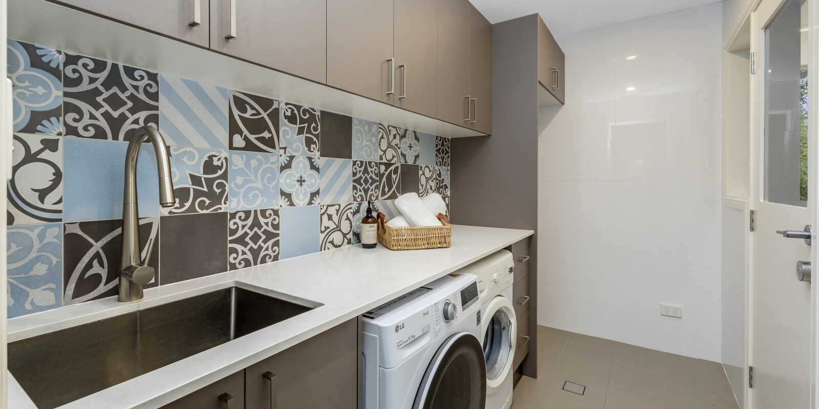 144-146 Evans Lookout Road Blackheath 144-146 Evans Lookout Road Blackheath