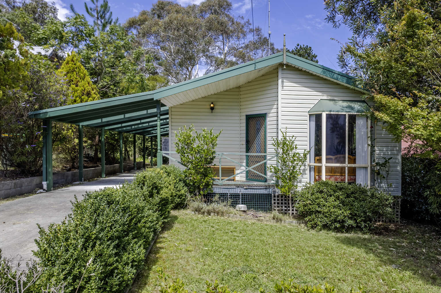 20 Grand View Road Mount Victoria 20 Grand View Road Mount Victoria