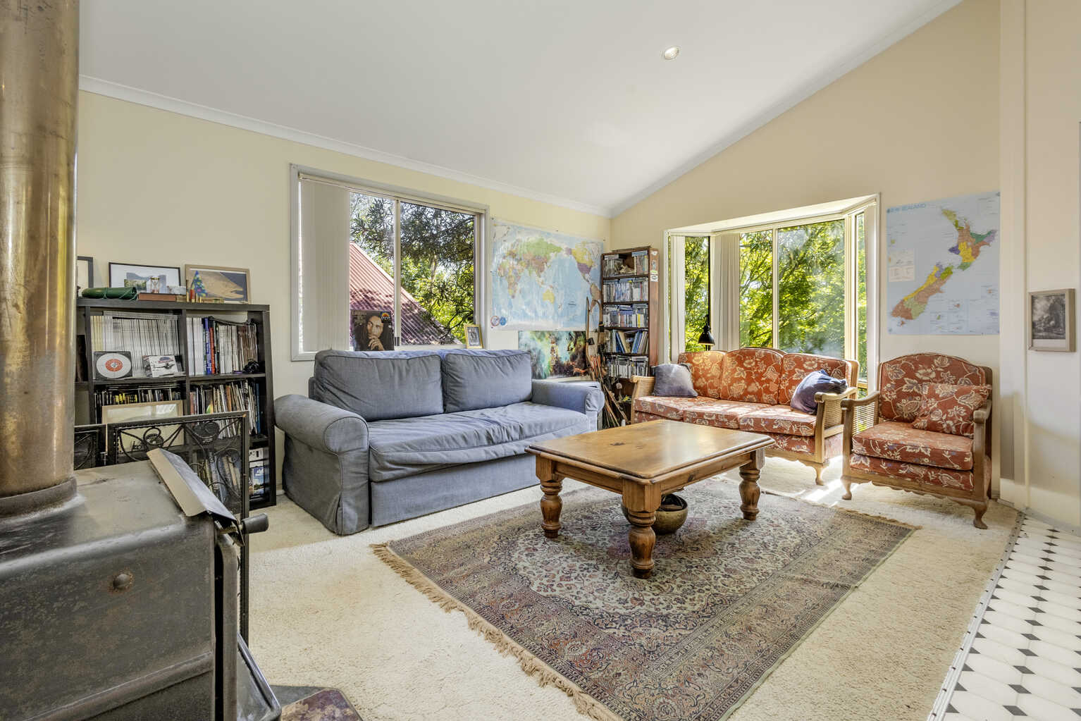 20 Grand View Road Mount Victoria 20 Grand View Road Mount Victoria