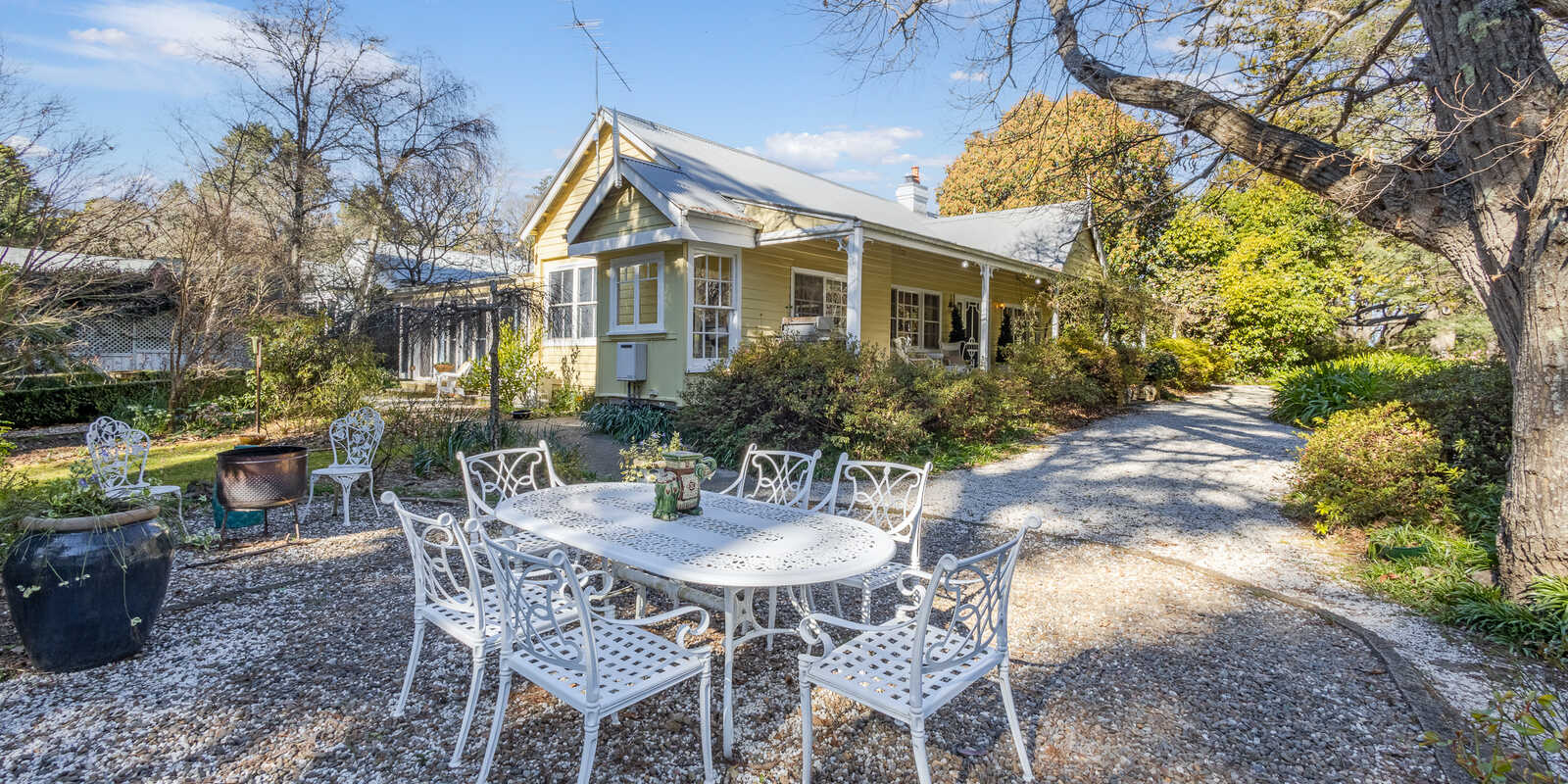 214-220 Hat Hill Road Blackheath