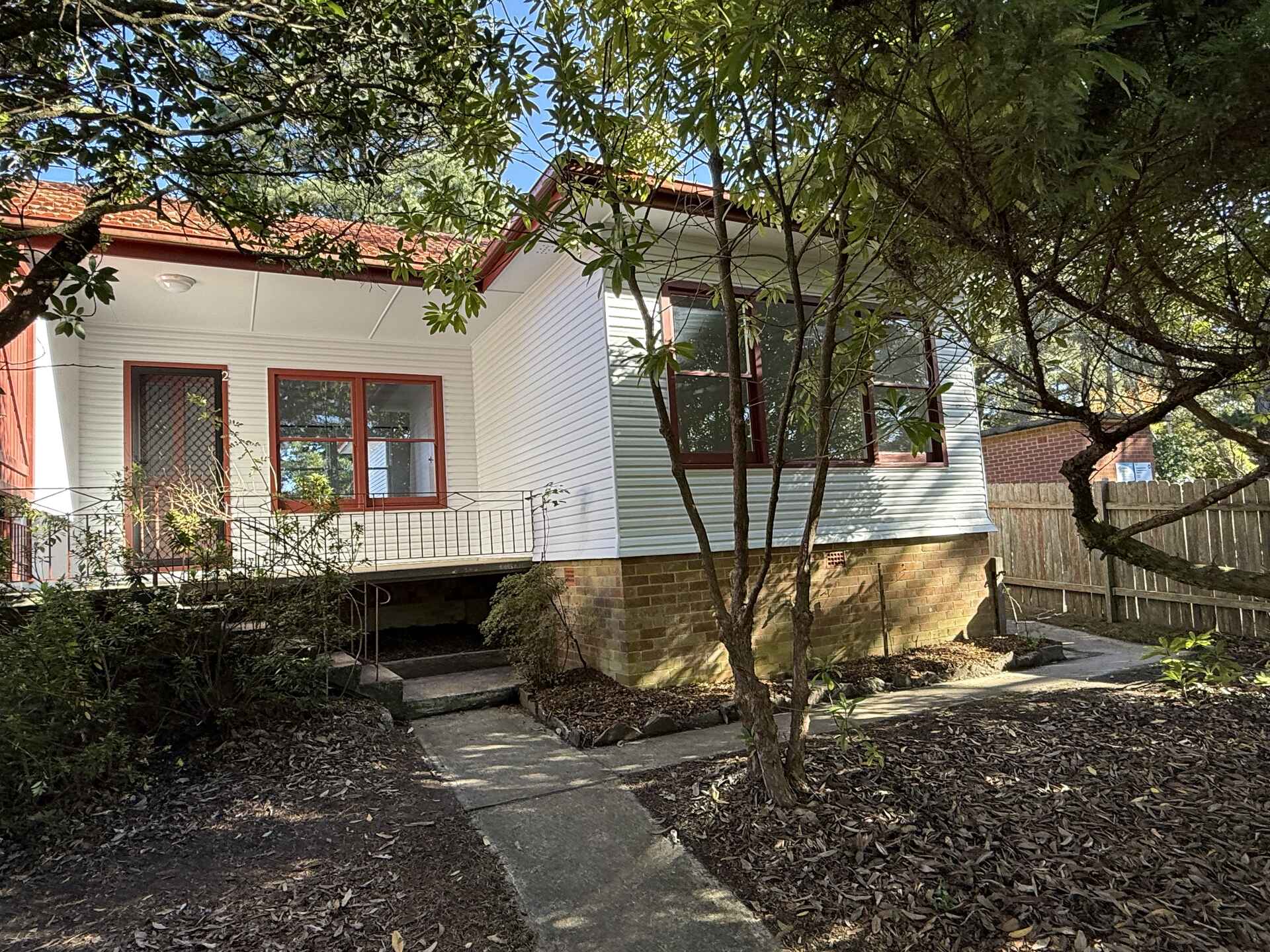 2/14 INCONSTANT STREET Blackheath