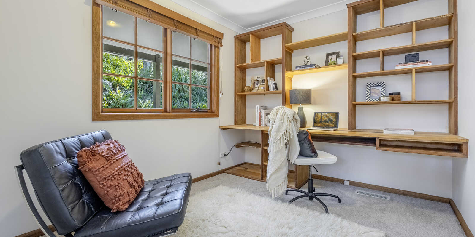 38 Dell Street Blackheath