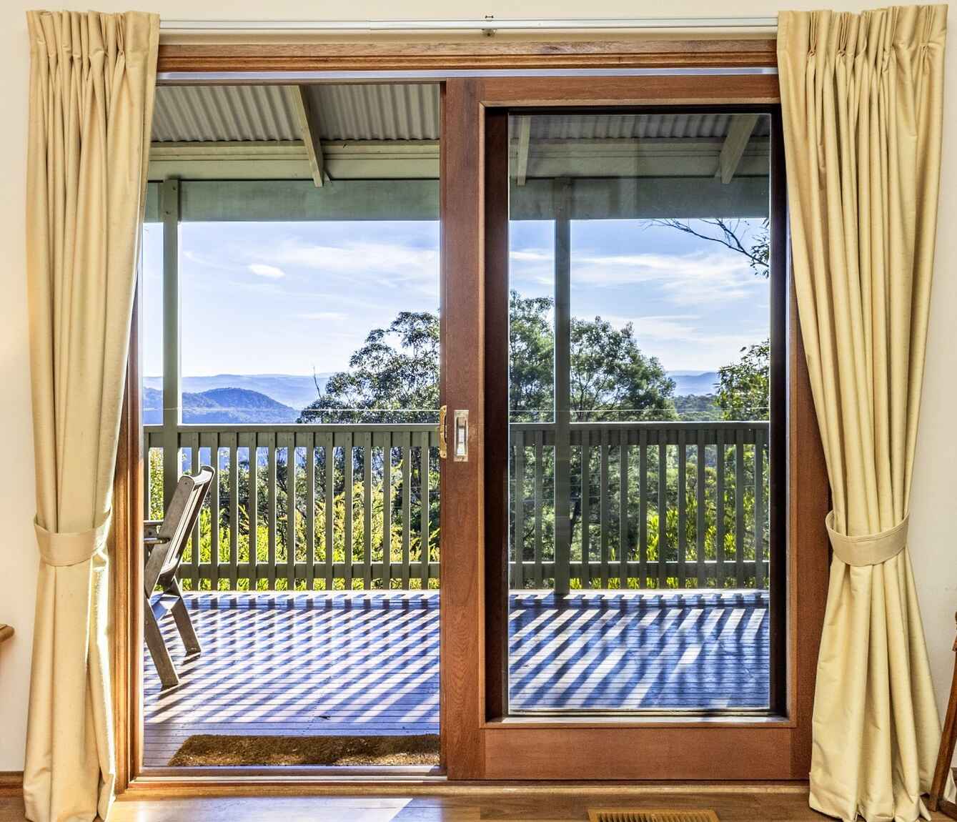 10 Innes Road Mount Victoria