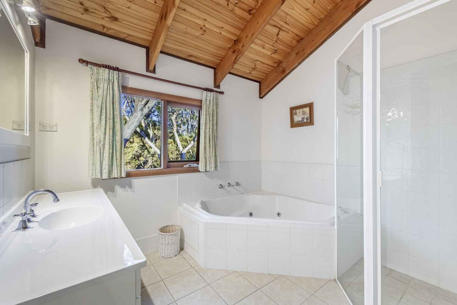 10 Innes Road Mount Victoria