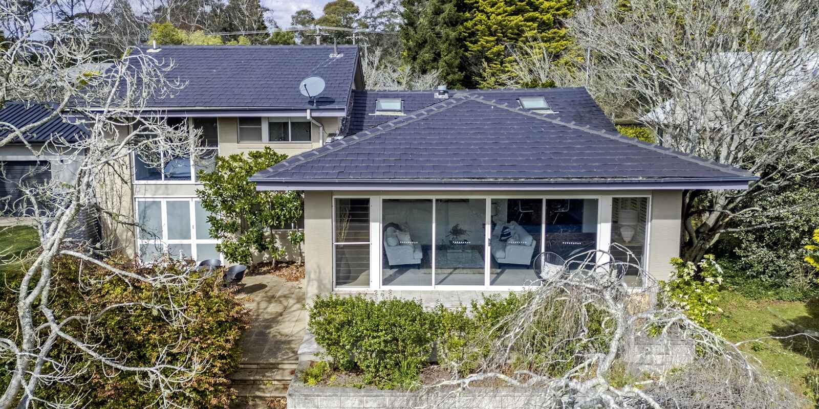 68 Brightlands Avenue Blackheath 68 Brightlands Avenue Blackheath