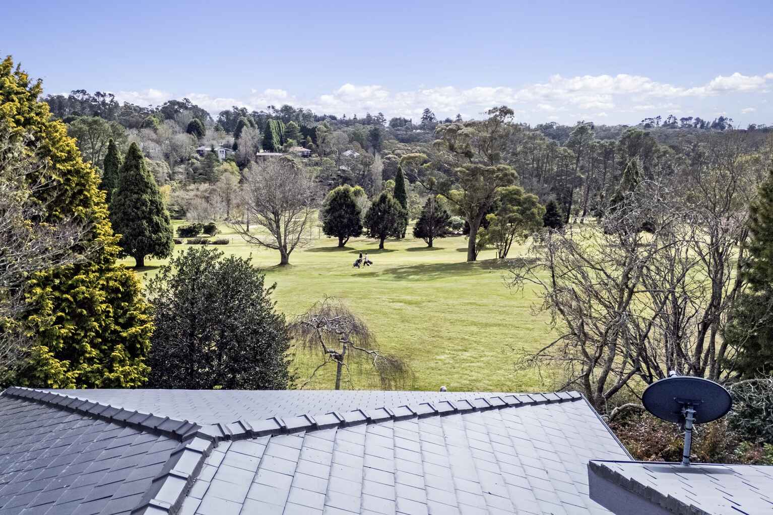 68 Brightlands Avenue Blackheath 68 Brightlands Avenue Blackheath