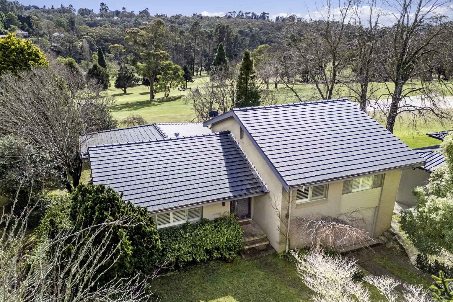 68 Brightlands Avenue Blackheath 68 Brightlands Avenue Blackheath