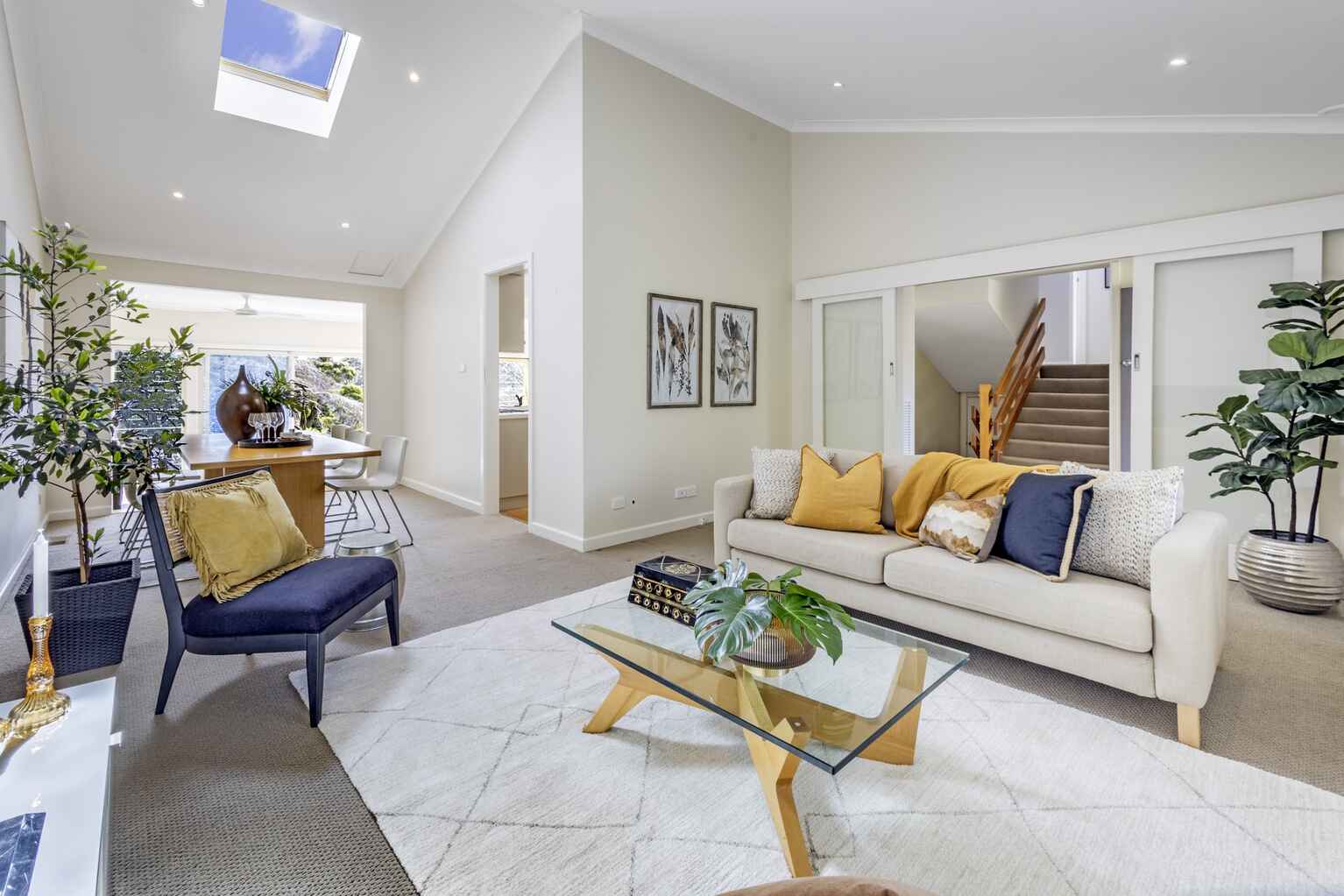 68 Brightlands Avenue Blackheath 68 Brightlands Avenue Blackheath