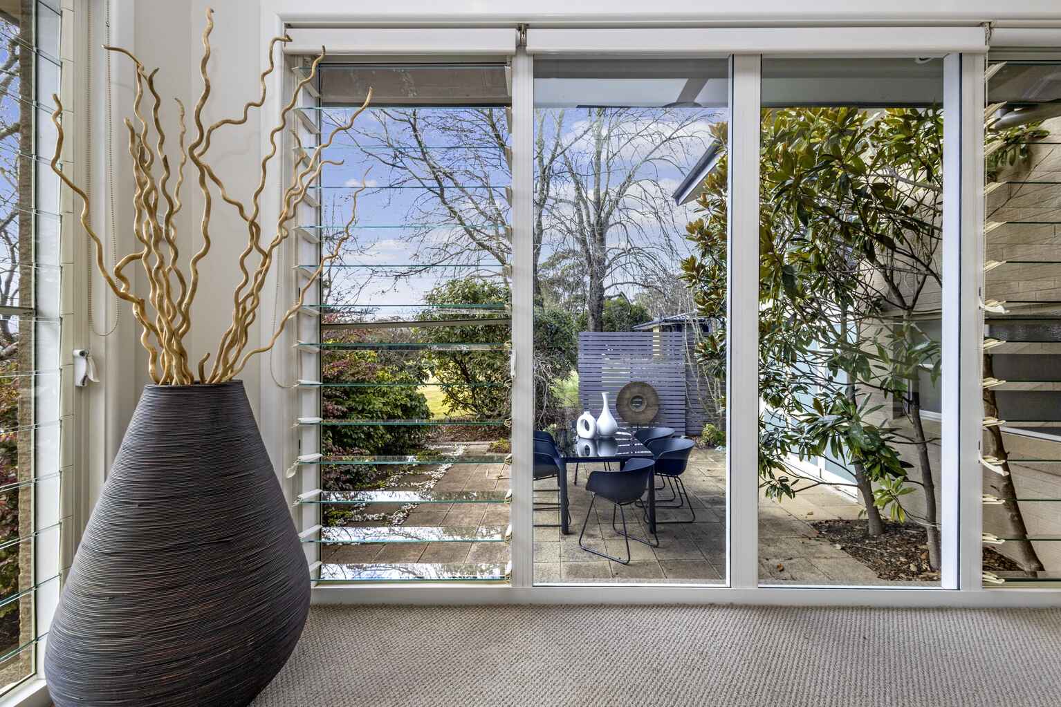 68 Brightlands Avenue Blackheath 68 Brightlands Avenue Blackheath