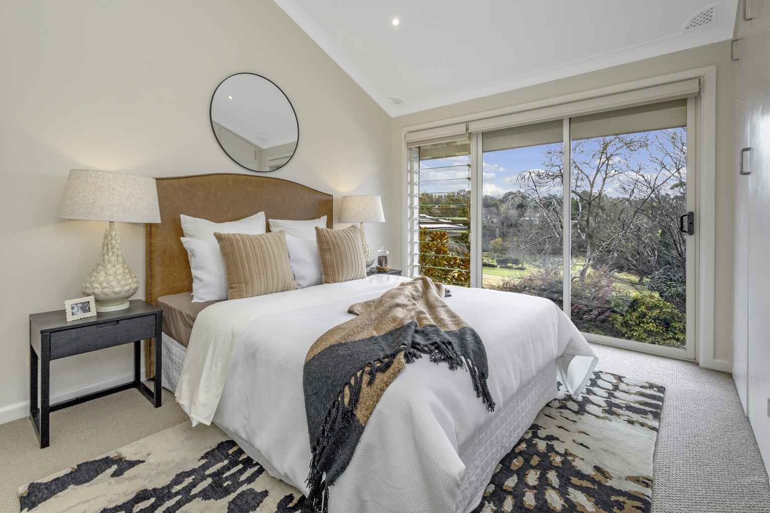 68 Brightlands Avenue Blackheath 68 Brightlands Avenue Blackheath