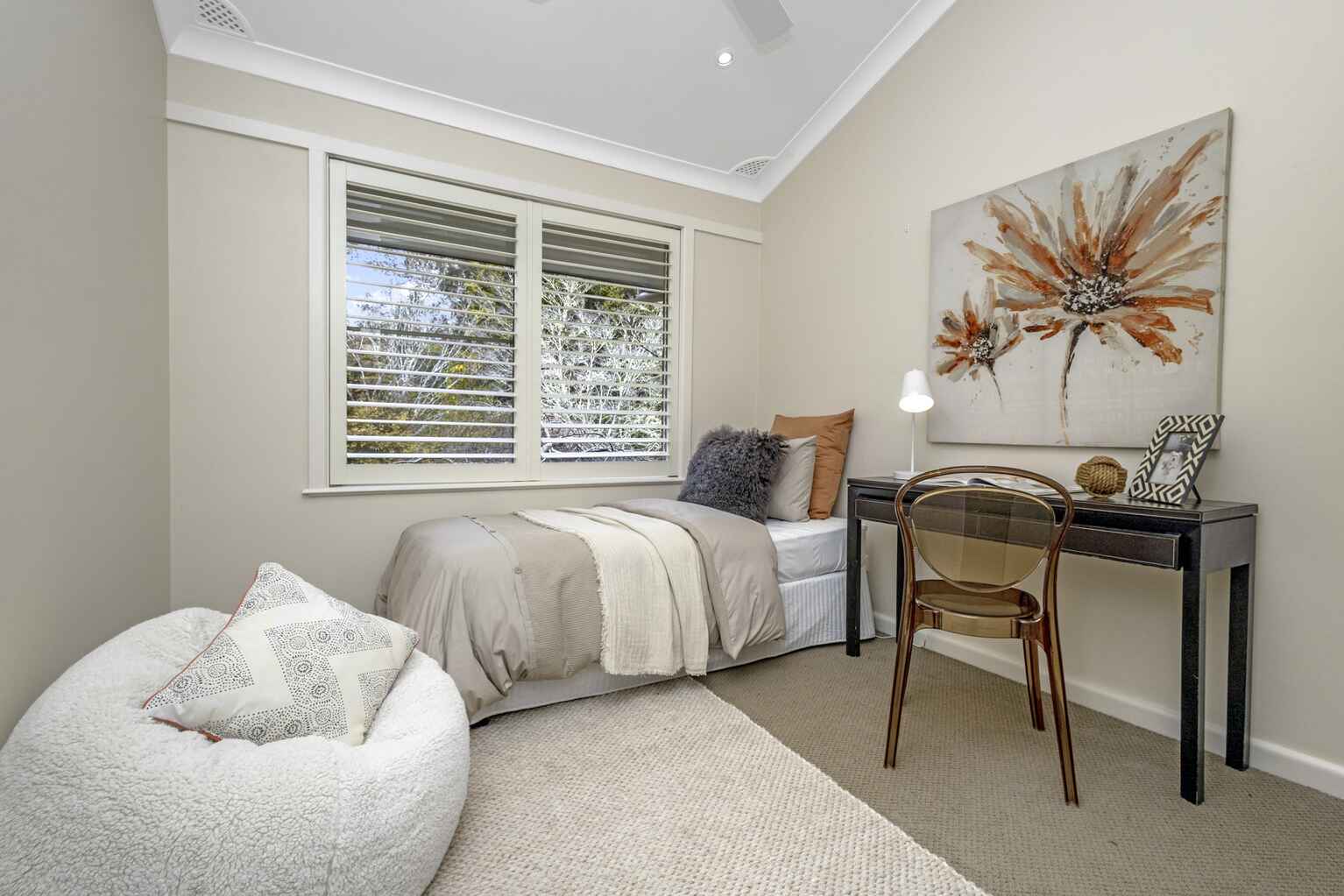 68 Brightlands Avenue Blackheath 68 Brightlands Avenue Blackheath