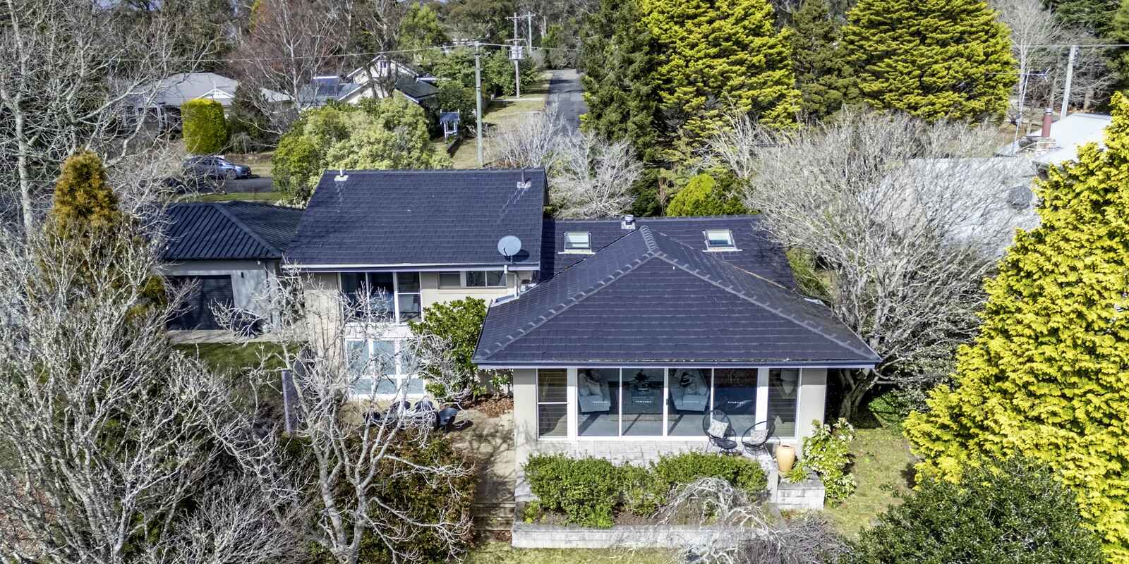 68 Brightlands Avenue Blackheath 68 Brightlands Avenue Blackheath