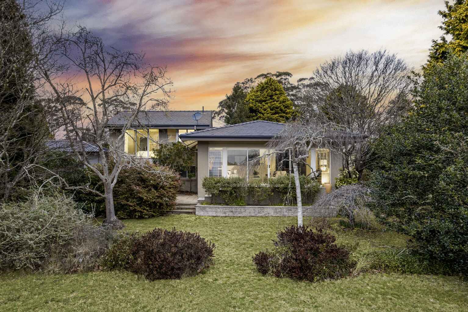 68 Brightlands Avenue Blackheath 68 Brightlands Avenue Blackheath